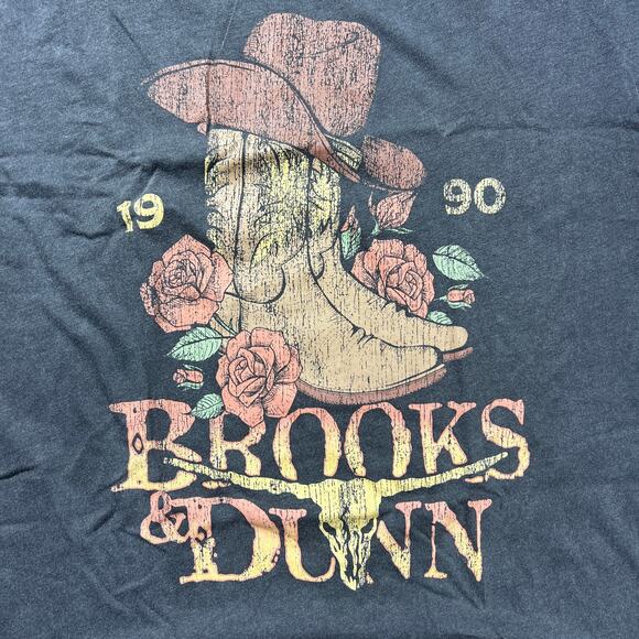 Brooks & Dunn Faded Crop Tee Women’s Large - Picture 2 of 6